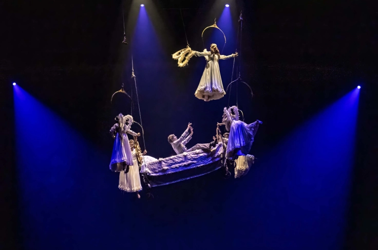 Cirque du Soleil - Corteo Media Photo